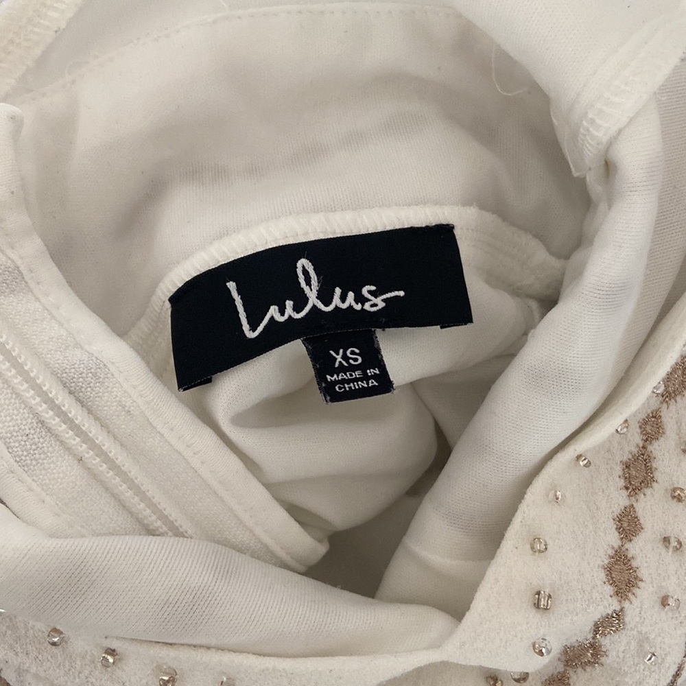 Lulu’s Embroidered Dress - Picture 4 of 4
